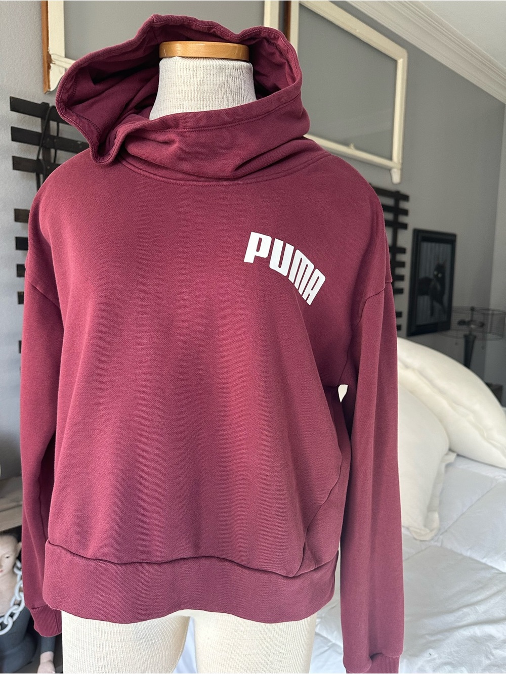 Puma Crewneck Sweatshirt with oversized Hood, size large - Picture 6 of 14